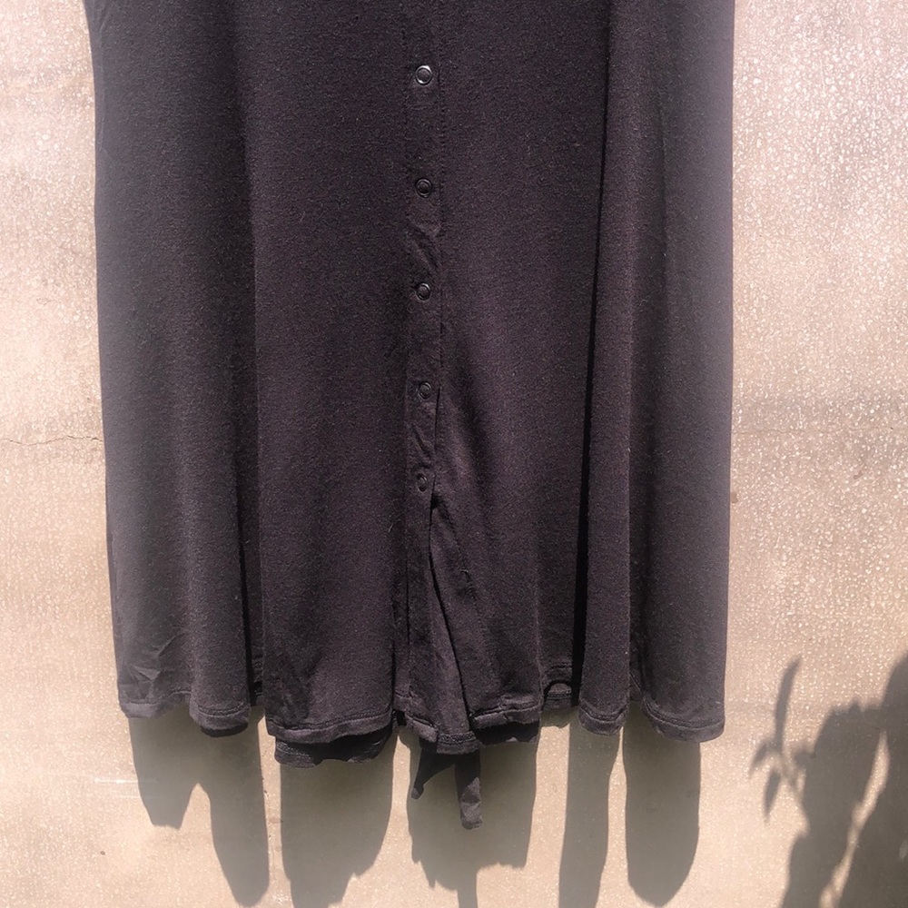 Forever 21 Black a-line skater dress - Picture 3 of 4